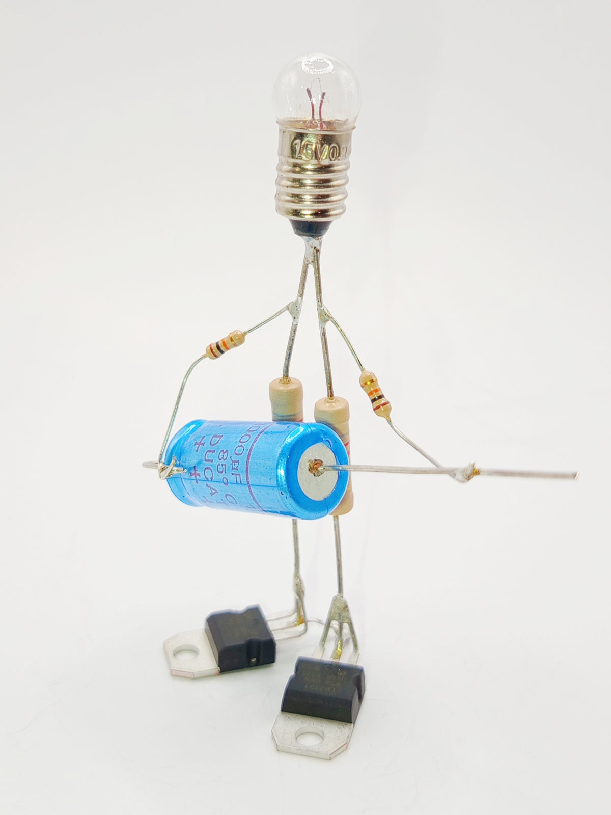 Sculpture électronique - Le bassiste / guitariste